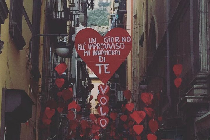 Naples Historical Center walking tour (2hrs) - Photo 1 of 8