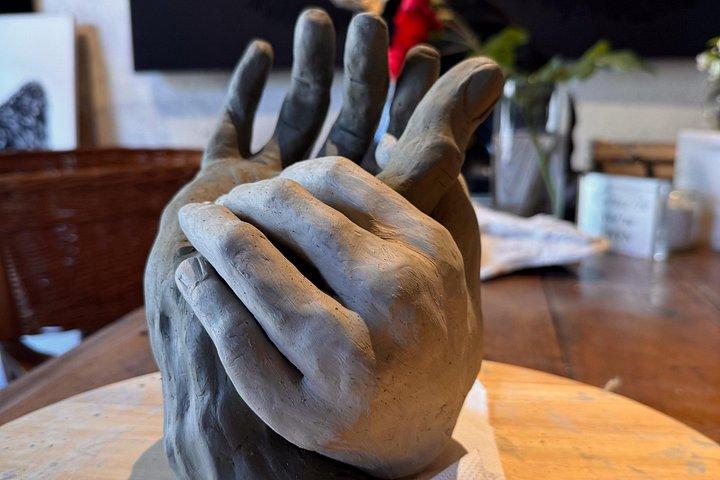 Private Clay sculpture class with local mixed clays - Photo 1 of 25