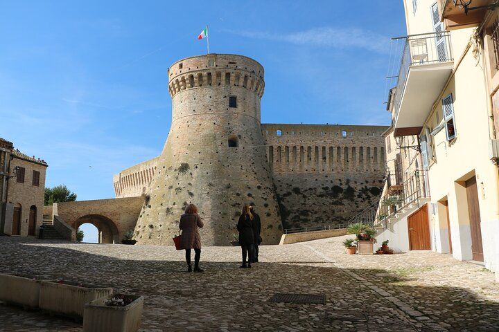 2 Hours Private Guided Walking Tour in Acquaviva Picena Marche - Photo 1 of 9