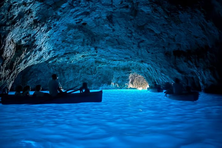 Capri Blue Grotto Tour : 3 Hours Pizza and Prosecco - Photo 1 of 15