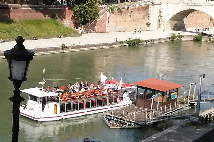 Aperitif On The Tiber  - Photo 1 of 6