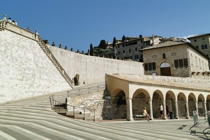 Assisi and s. Francis Basilica’s Day Tour from Rome - Photo 1 of 8