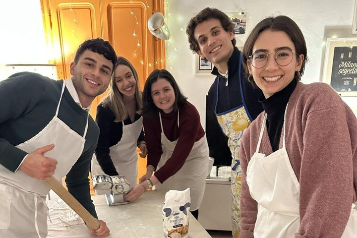 Milan: Small Group Cozy Cooking Class in a Typical Home - Photo 1 of 16