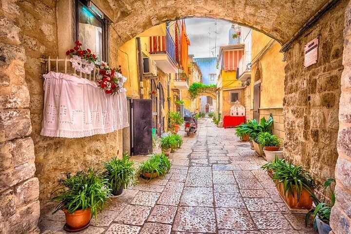 Bari Walking tour  - Photo 1 of 4