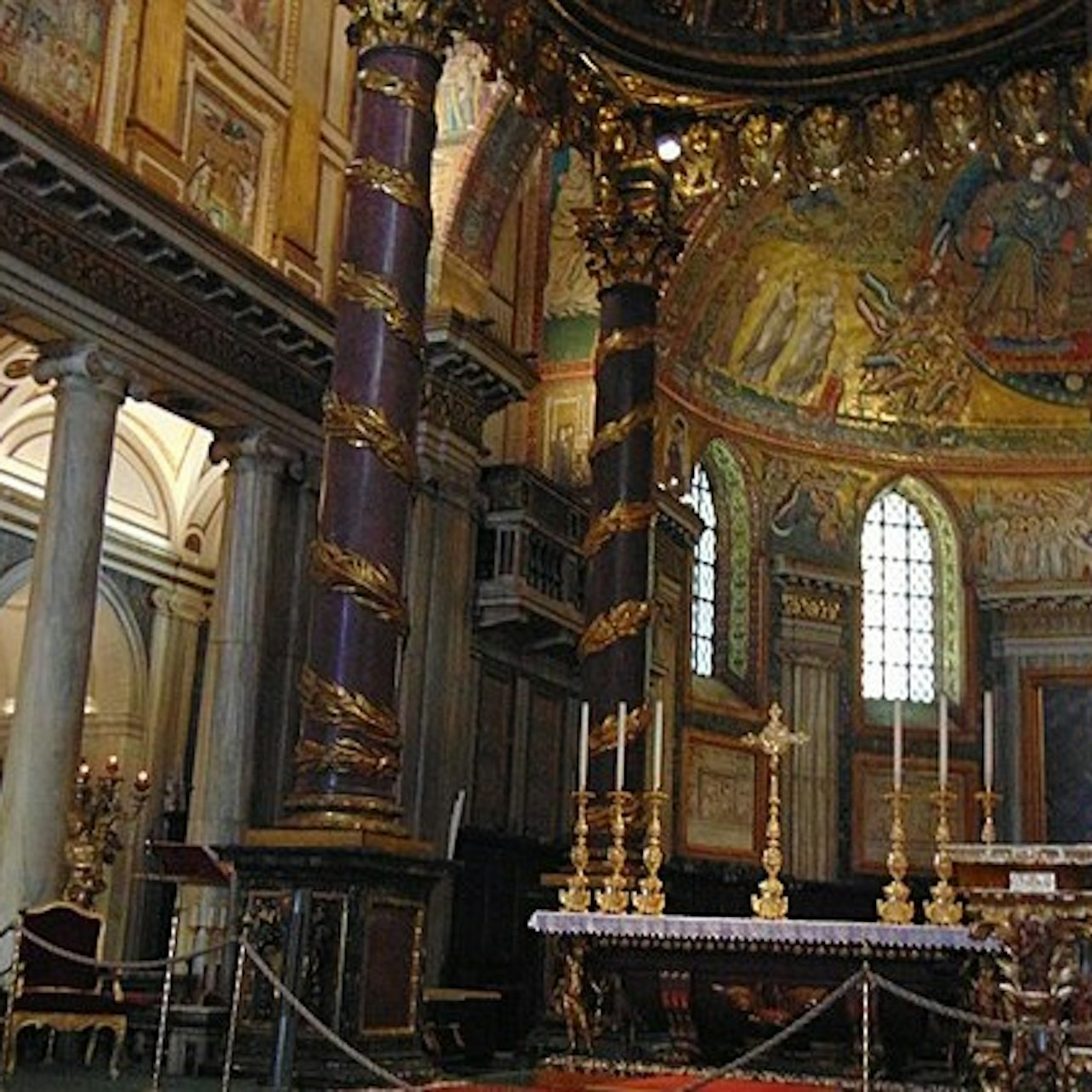 Basilica of Santa Maria Maggiore: Guided Tour - Photo 1 of 8