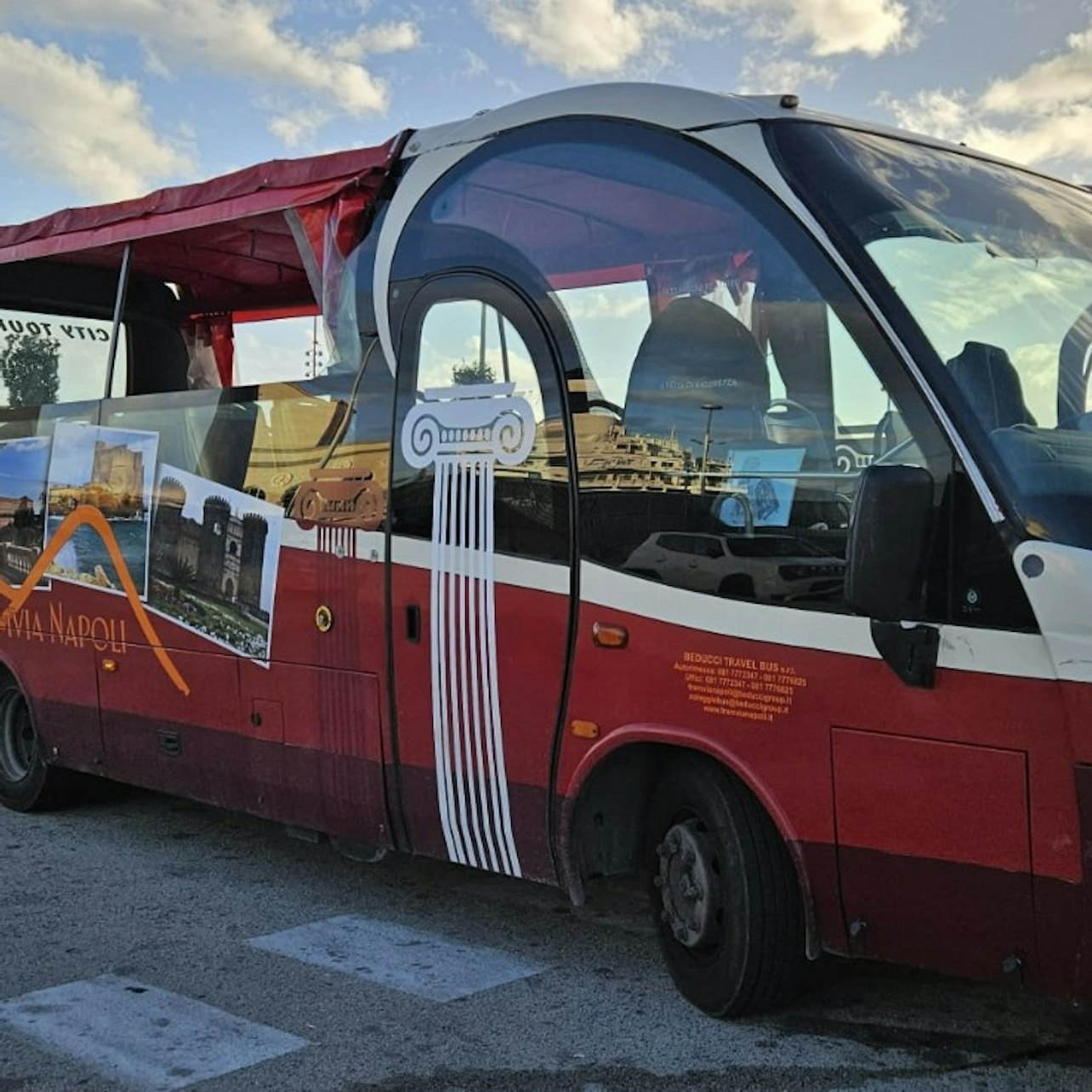 Tramvia Naples: Hop-on Hop-off City Bus Tour - Photo 1 of 5