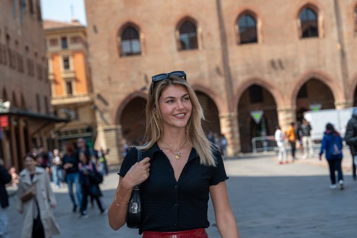 Bologna 3h Food & Cultural Walking Tour - Photo 1 of 22