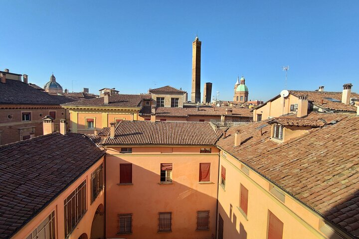 Bologna in one day: Art, History and Gastronomy - Photo 1 of 11