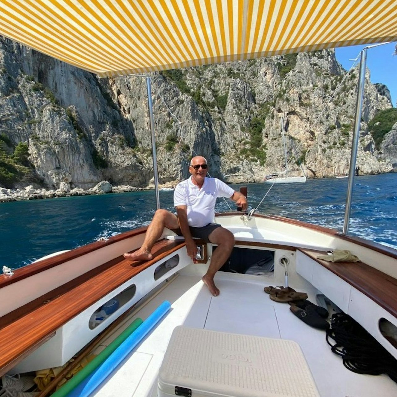 Capri Boat Experience - Small Group Tour with a Taste of Limoncello - Photo 1 of 5