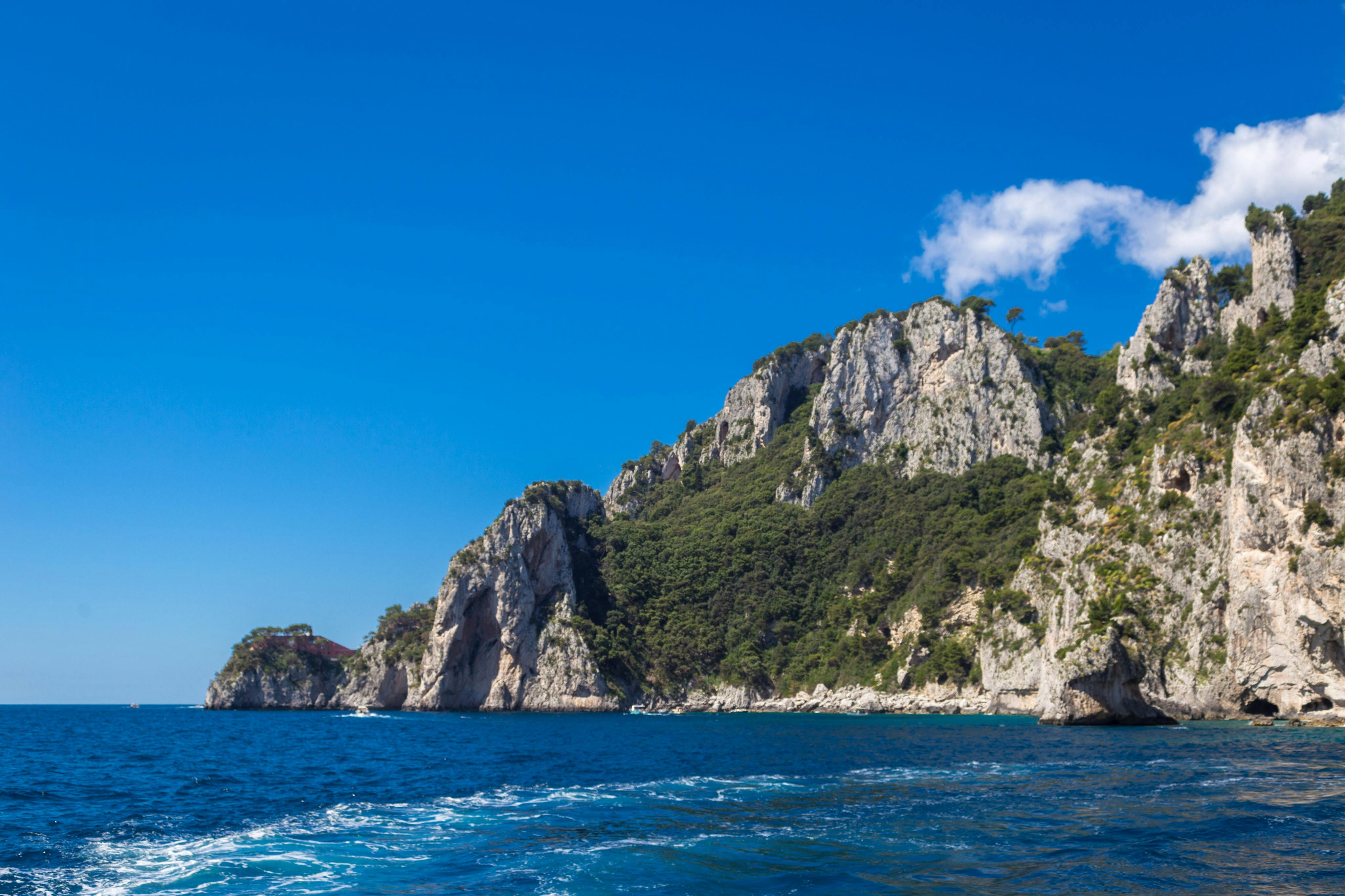 Capri: Boat Tour + Limoncello Tasting + Roundtrip from Pompeii - Photo 1 of 3