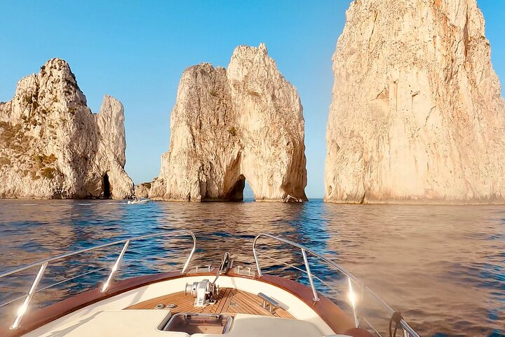 Capri by Boat private Comfortable tour  - Photo 1 of 7