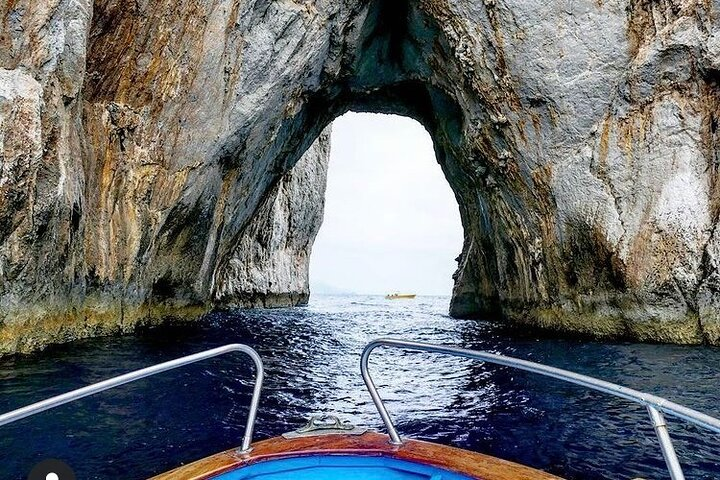 Capri magical boat tour for an unforgettable 3 hour experience. - Photo 1 of 12