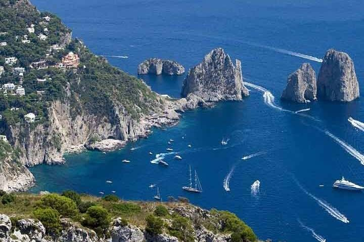 Guided tour of Capri