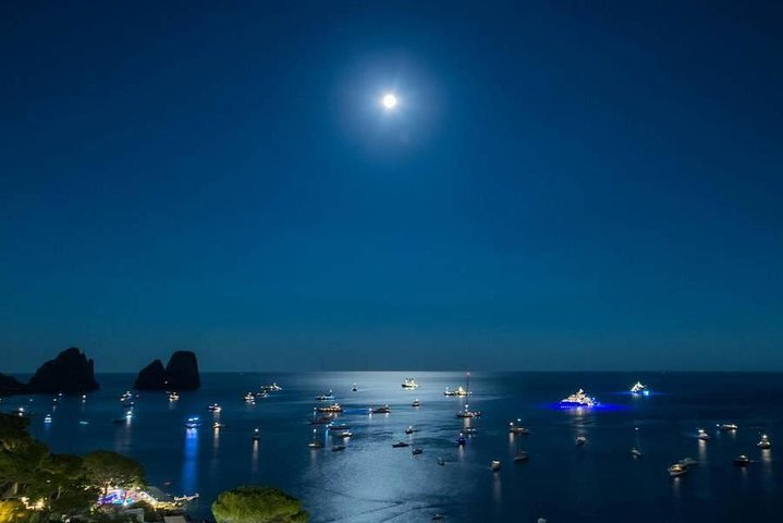 Sorrento Capri boat tour 7h - Photo 1 of 16