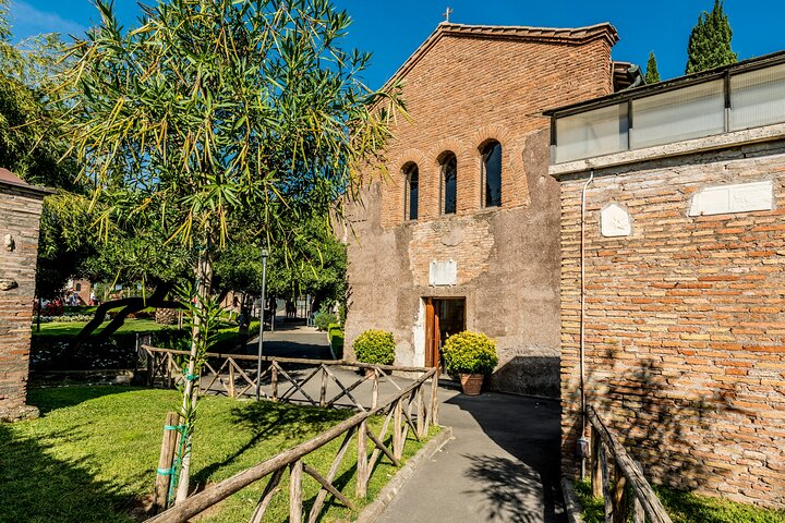 Catacombs and Appian way Tour - Photo 1 of 15