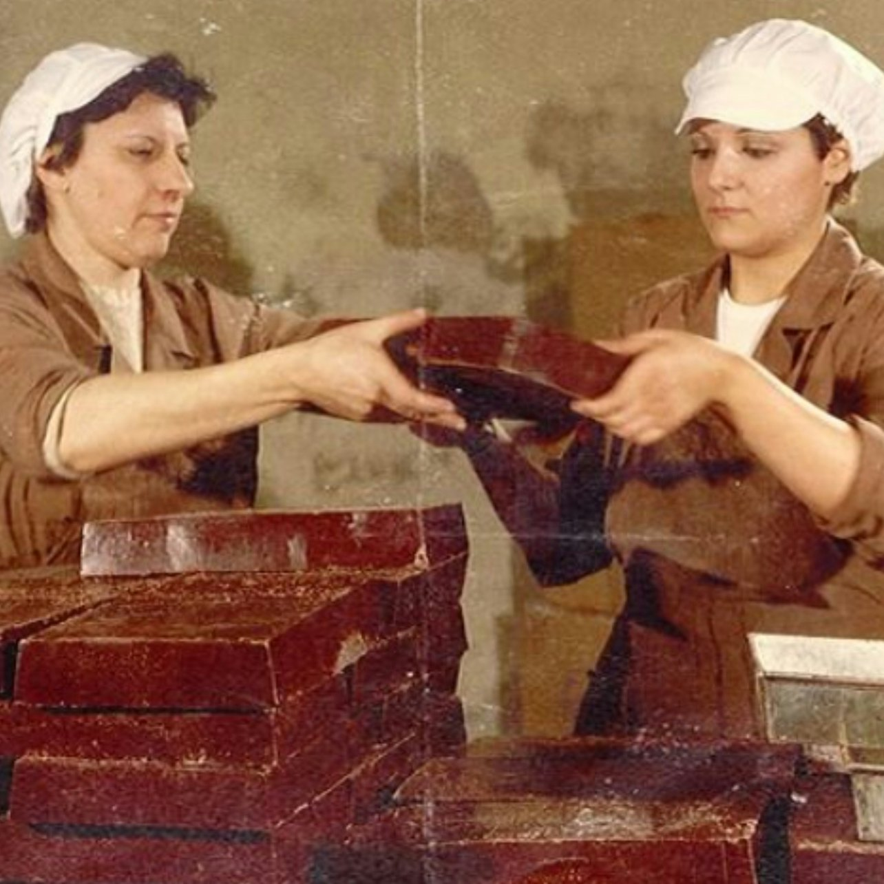 Turin: Guided Chocolate Factory Tour + Tasting - Photo 1 of 10