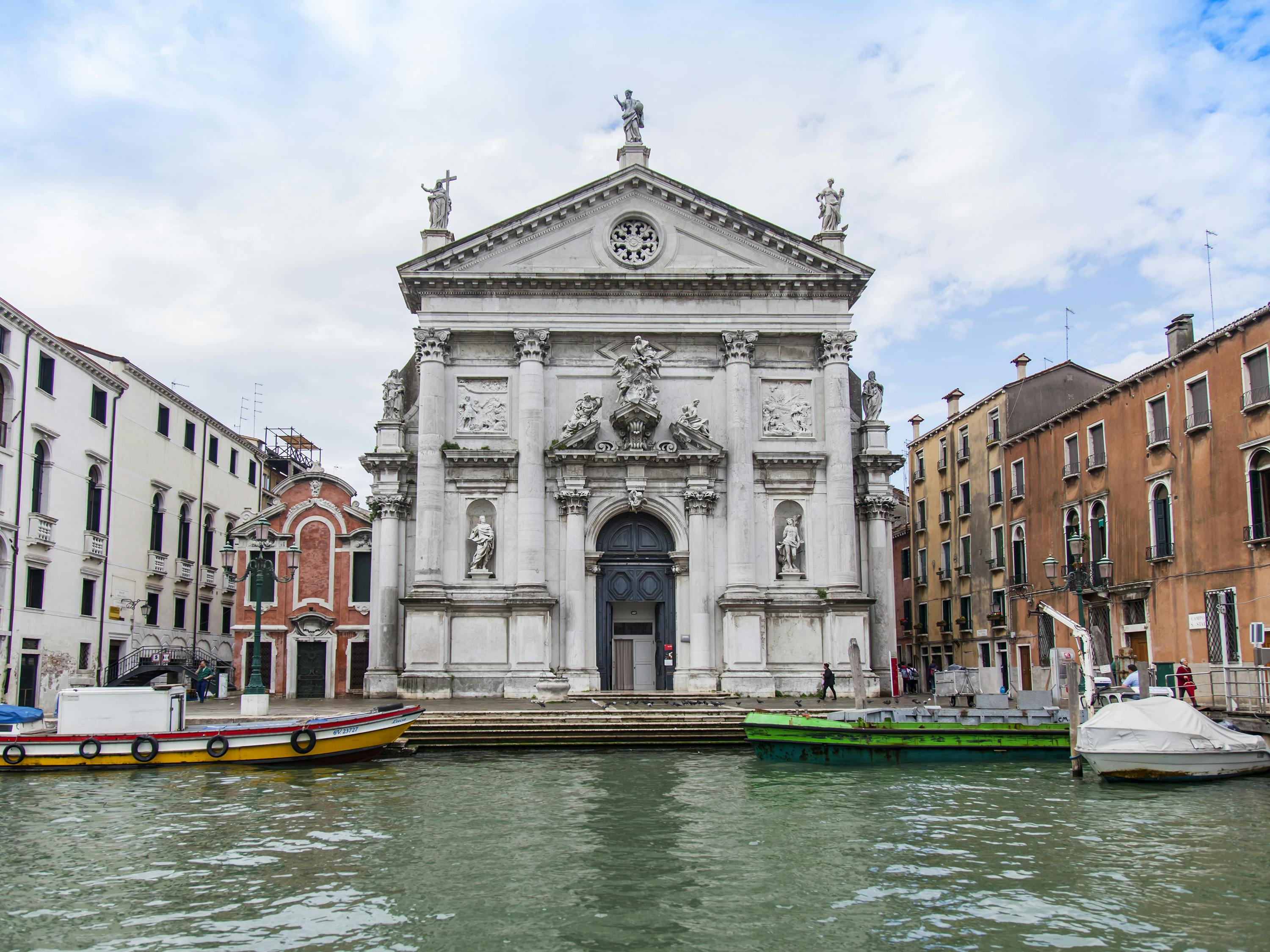 Chorus Pass: The 15 Best Venetian Churches - Photo 1 of 10