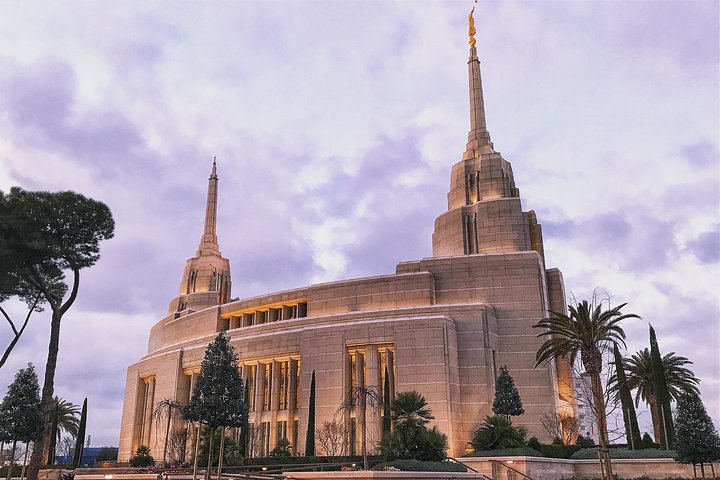 Church of Jesus Christ of Latter Day Saints - Visit Mormon Temple in Rome - Photo 1 of 3