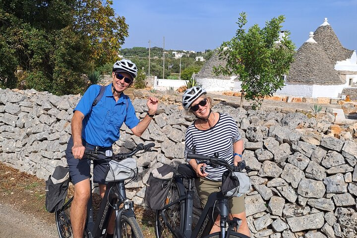 Cisternino e-bike tour. Visit a winery and an oil mill - Photo 1 of 25