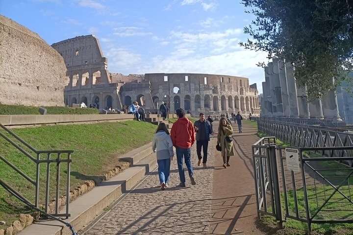 Tickets & Guide of Colosseum, Roman Forum and Palatine Hill - Photo 1 of 12