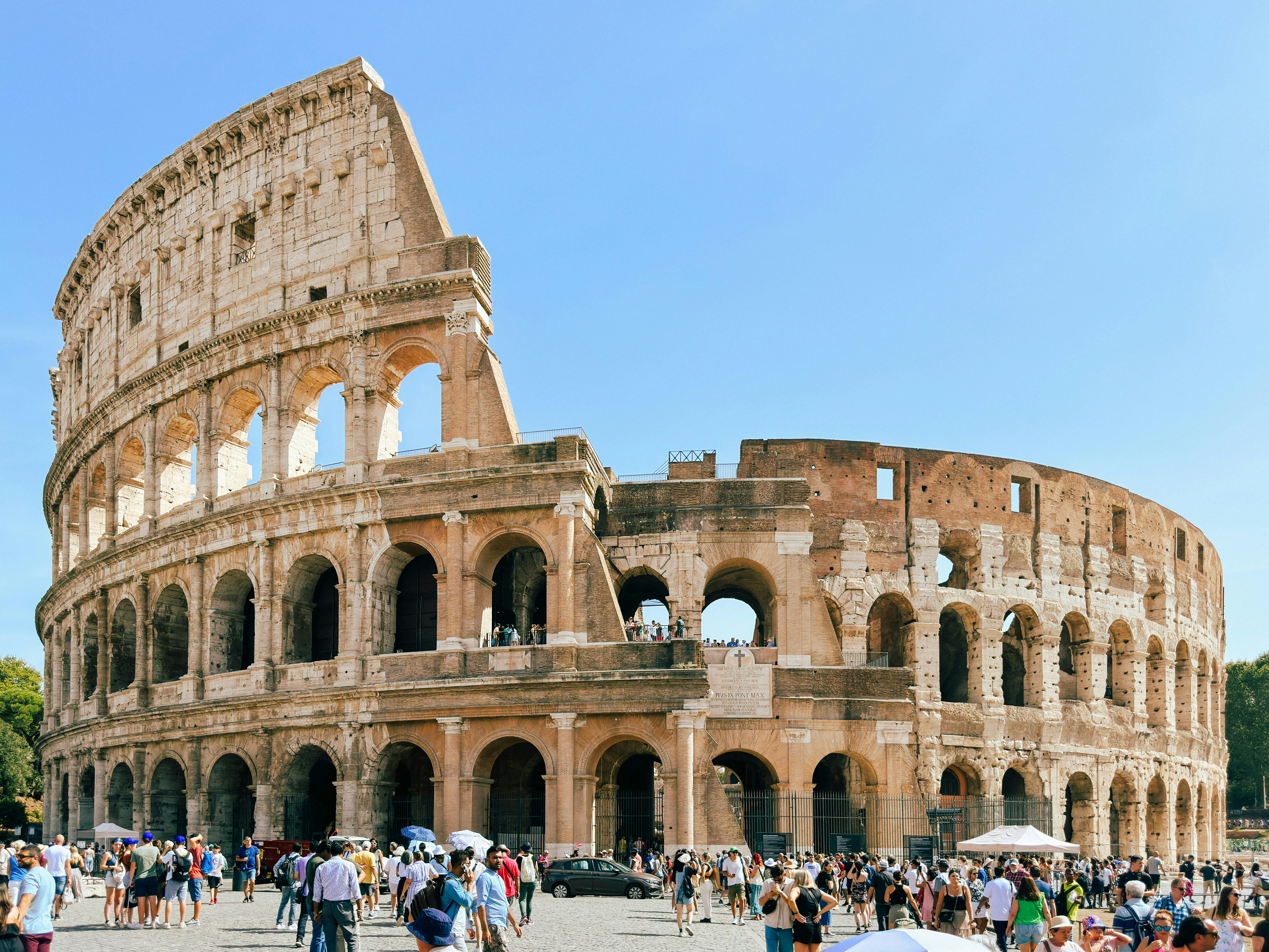 Colosseum, Arena & Roman Forum: Small Group Guided Tour - Photo 1 of 3