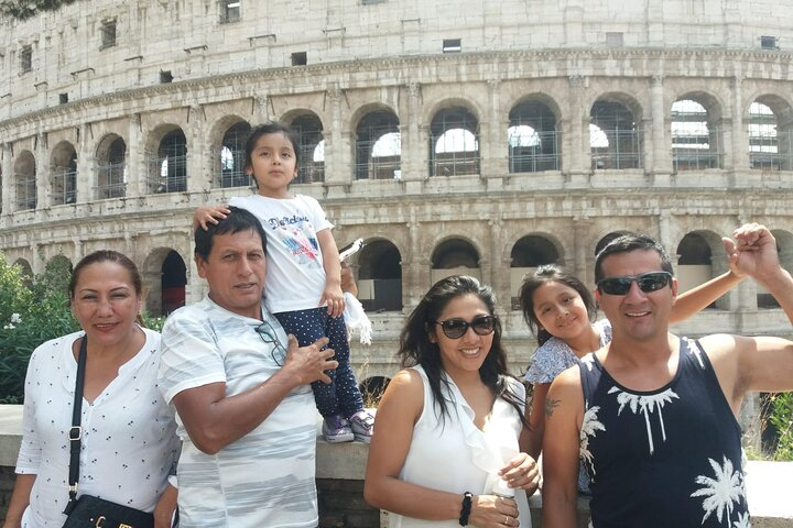 ItalyBestExcursions Colosseum SkipTheLine for Kids and Families