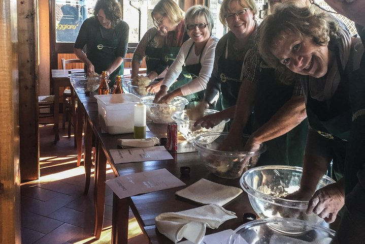 Cooking class in Rome AT YOUR PRIVATE VILLA - Photo 1 of 7