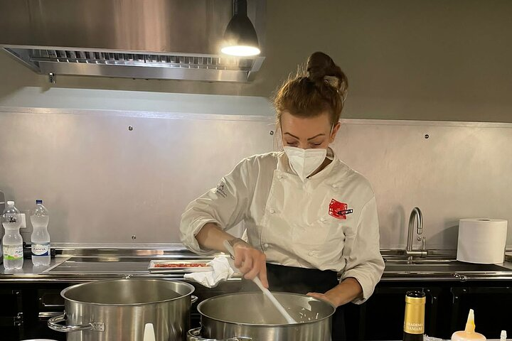 Cooking Course for Experienced Chefs in Milan - Photo 1 of 9