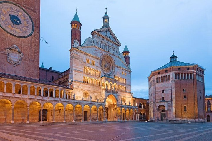 Cremona: Full day tour from Milan - Private tour - Photo 1 of 7