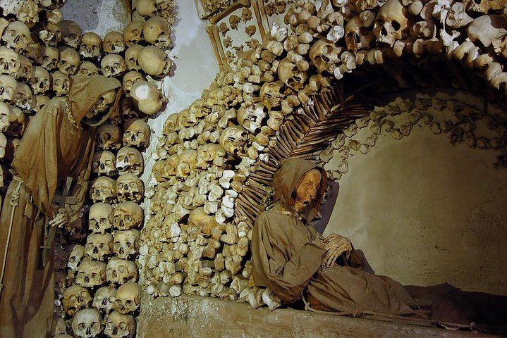 Unveil Rome : Crypts, Underground Aqueducts and Iconic Monuments - Photo 1 of 25