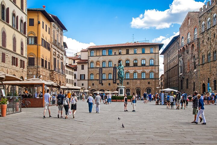 Discover Florence's Gems: Walking Tour Through Time and Culture - Photo 1 of 25