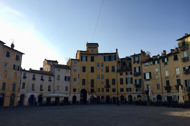Discover Lucca’s Secrets on a Guided Walking Tour - Photo 1 of 15