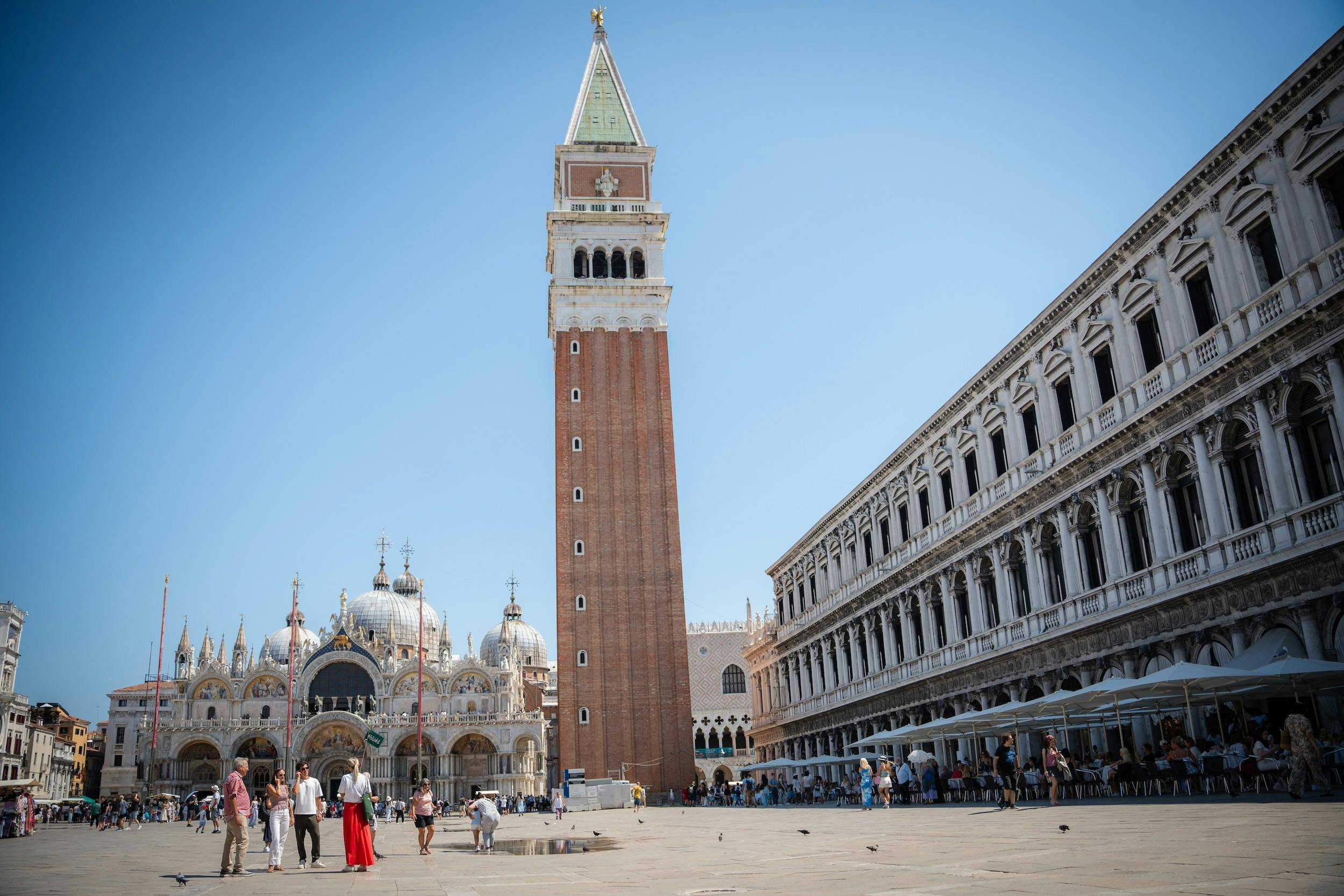 Doge's Palace & St. Mark's Basilica: Small Group Guided Tour - Photo 1 of 6