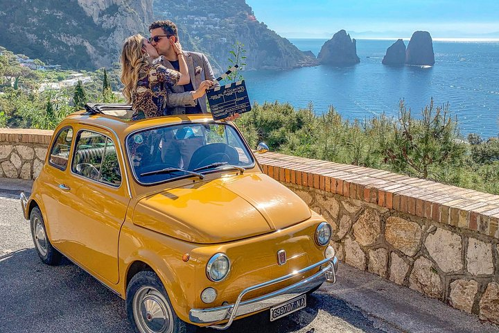 Dolce Vita Capri photo tour with yellow Fiat - Photo 1 of 24