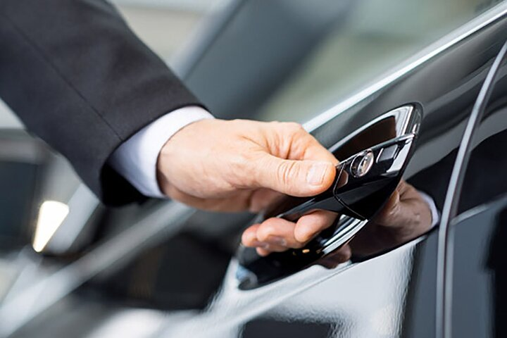 UrbExcursions Door-To-Door Private Transfer Civitavecchia Port to Fiumicino FCO Airport