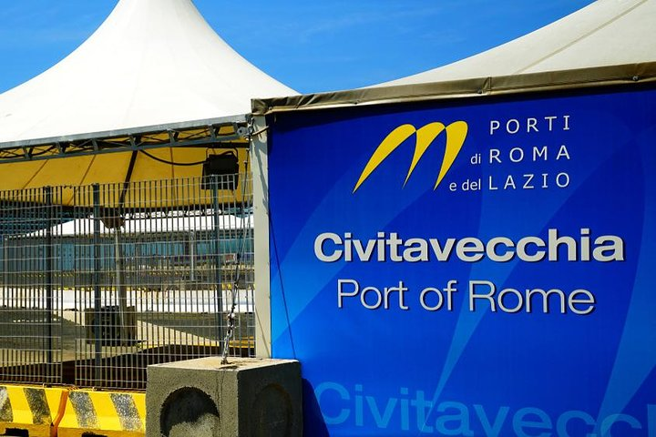 Exclusive Shore Excursion - Private Tour from Port to Palatine - Photo 1 of 13