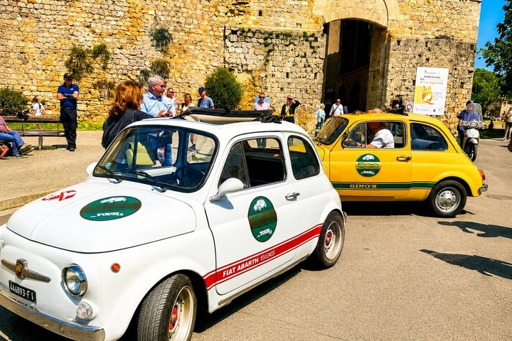 500 Vintage Tour - Chianti wine tour - Small group - Photo 1 of 22