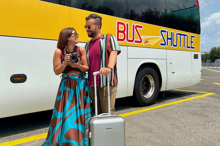 Fiumicino Airport from/to Vaticano Transfer - Photo 1 of 8