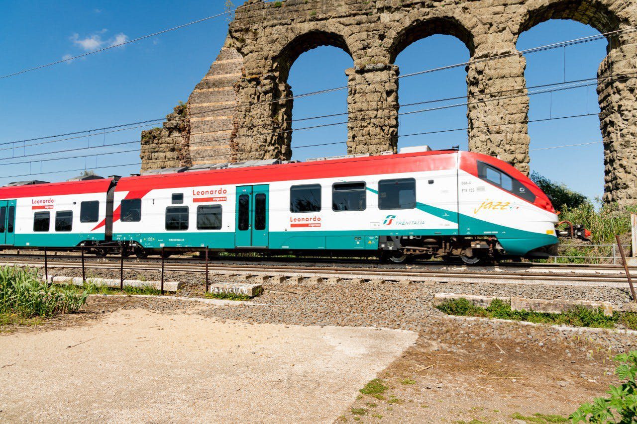 Fiumicino Airport: Leonardo Express Train From/To Rome Termini - Photo 1 of 7