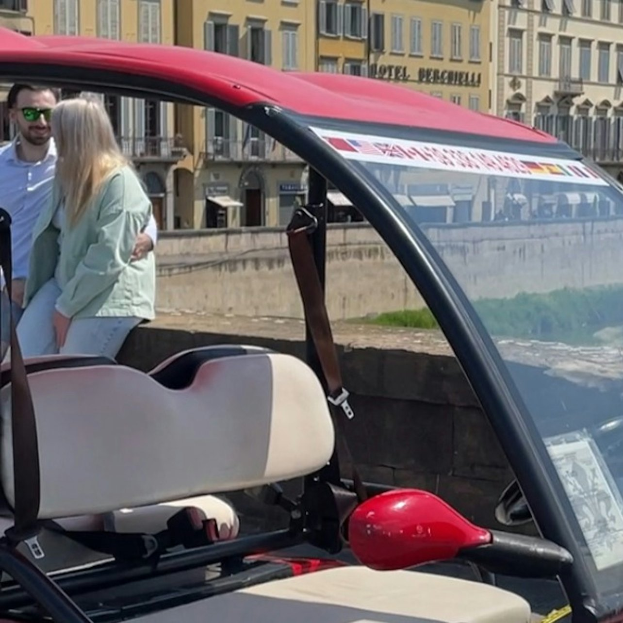 Florence: Grand Electric Car Eco-Tour - Photo 1 of 3