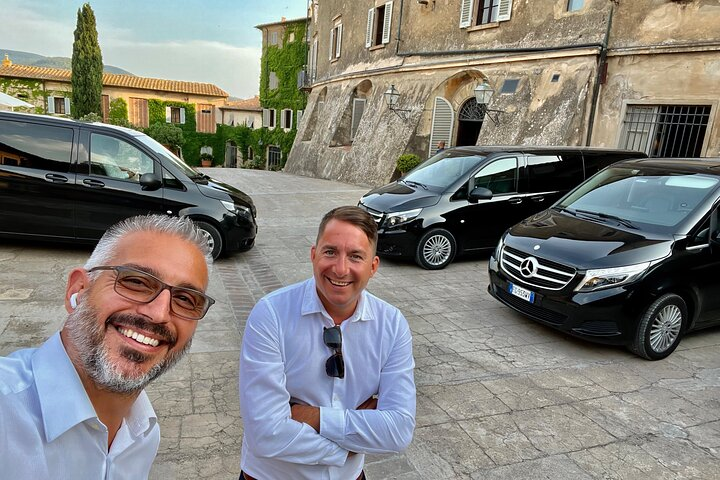 Transfer Florence to Lake Como DOOR TO DOOR - Photo 1 of 9