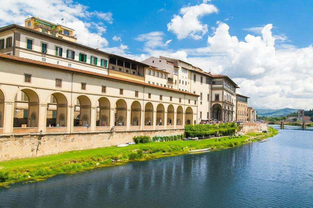 Uffizi Gallery: Reserved Entry + Small Group Guided Tour - Photo 1 of 4