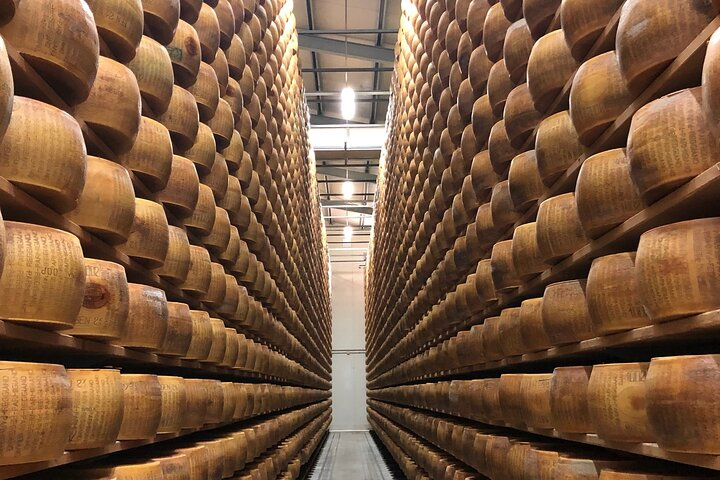 Emilia Food: Prosciutto with lunch,Parmigiano, Balsamic,Transport - Photo 1 of 19