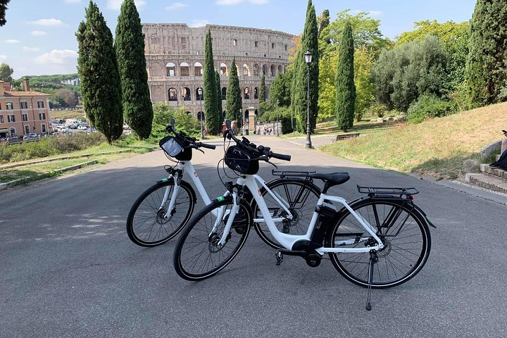 Luna Comfort Cycle Friccico De Luna Rome Tour With Kalkhoff