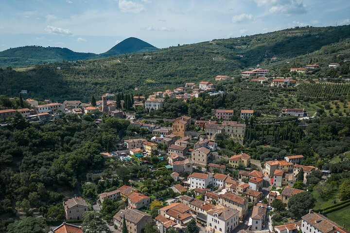  From Abano Montegrotto Tour to Arquà Petrarca medieval village - Photo 1 of 8