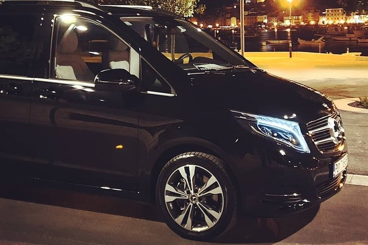 From Amalfi area: private and luxury transfer to Rome city center or airports - Photo 1 of 6