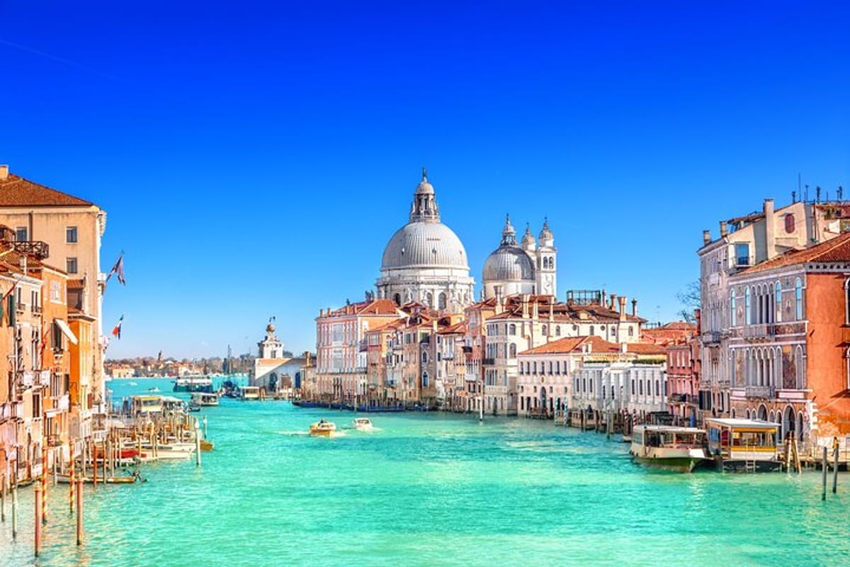 Ravenna Port to Venice with Deluxe Tour by Boat and Gondola in