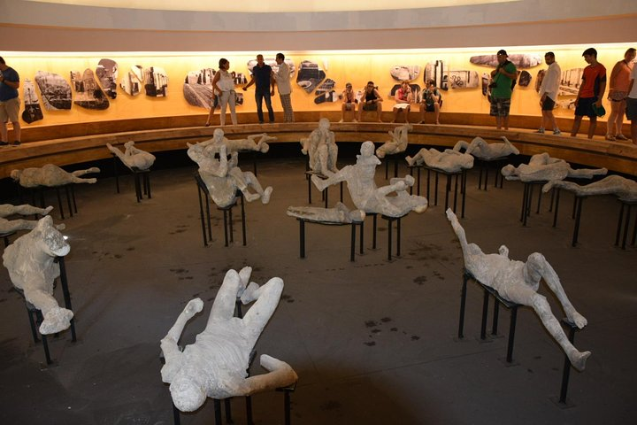 From your cruise ship to Pompeii Private Tour all inclusive - Photo 1 of 9