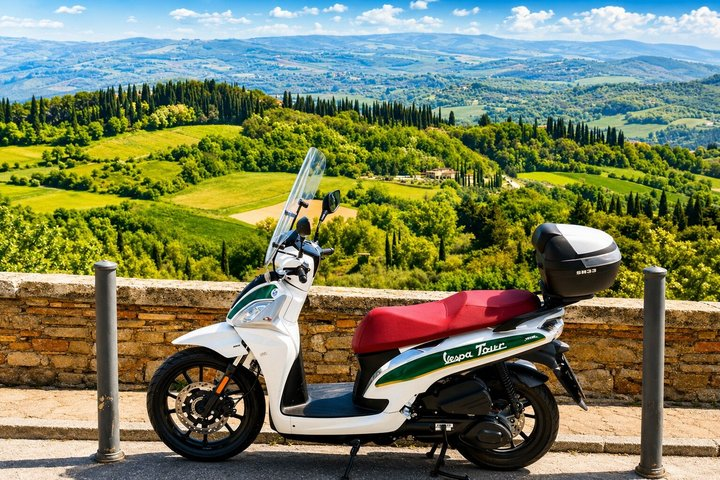 Tuscany Vespa Tour with Lunch & 2 Wine Tastings in Chianti - Photo 1 of 14