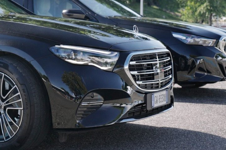 luxury privateTransfer Milan center from/to Venice - Photo 1 of 25
